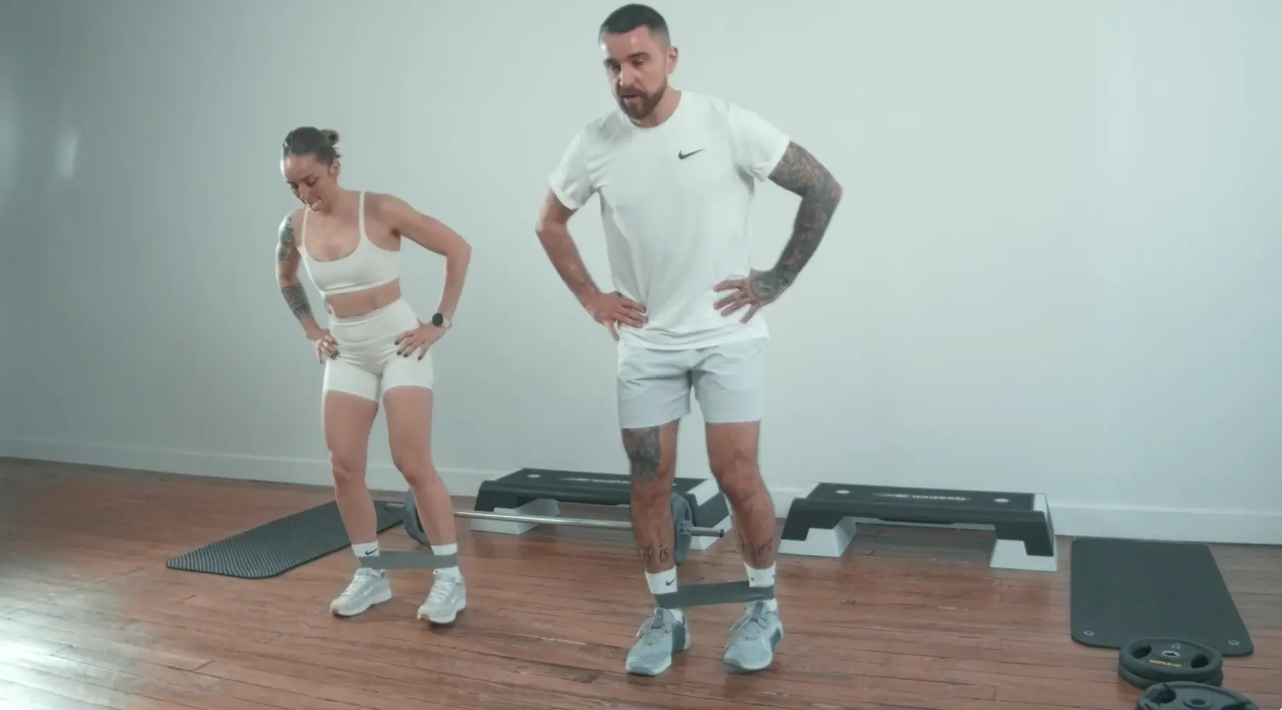 Cours collectif BOOTY &agrave; Salveo Loubens, renforcement des fessiers, salle de sport forme et bien-&ecirc;tre